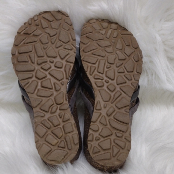 Italian Rhinestone Sandals - Picture 7 of 8